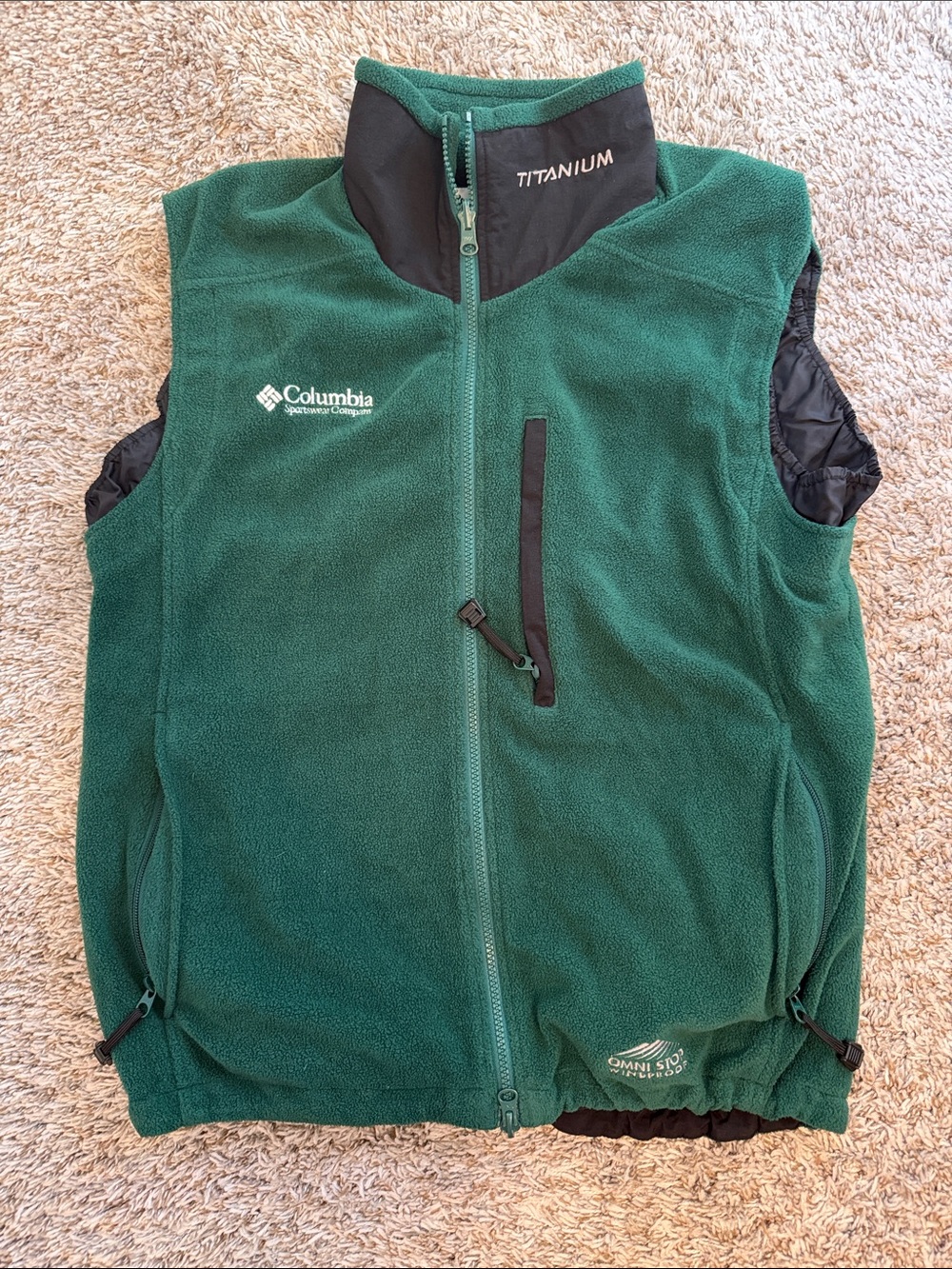 Columbia Green Titanium Fleece Vest with Black Accents